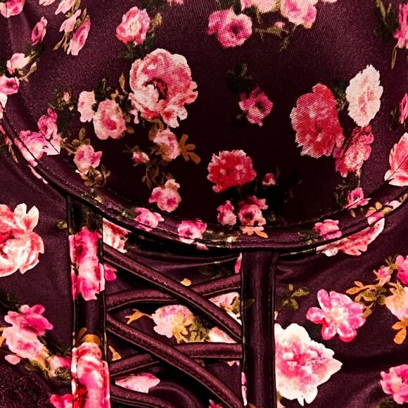 ★ Victorious Secret Floral Print Lace-Up Bustier Corset Top w/ Bows ★ - Picture 4 of 6